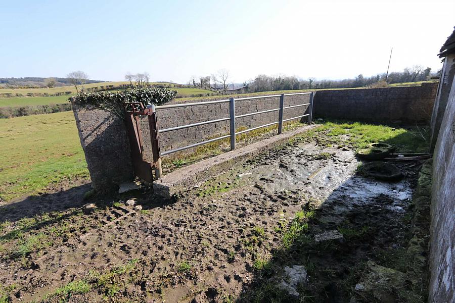 Approx      North East Of