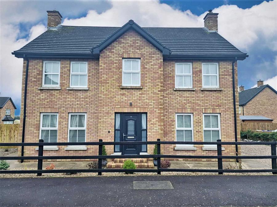 17 Killygullan, Lisnaskea, Enniskillen, BT92 0HJ