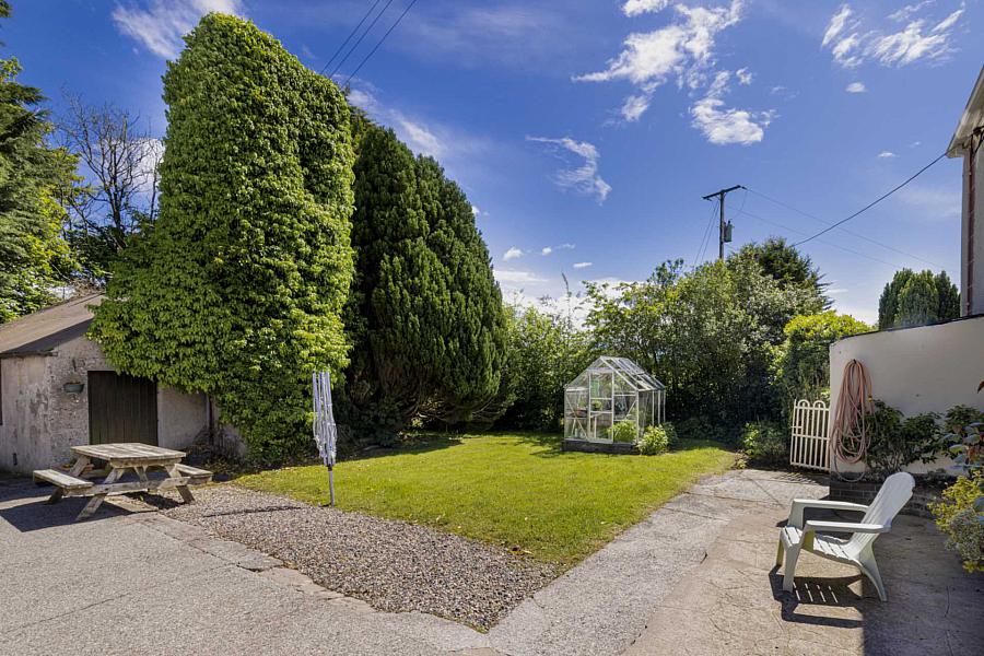 20 Drumadagarve Road