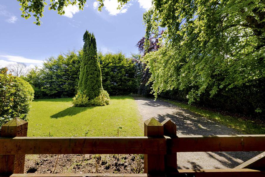 20 Drumadagarve Road