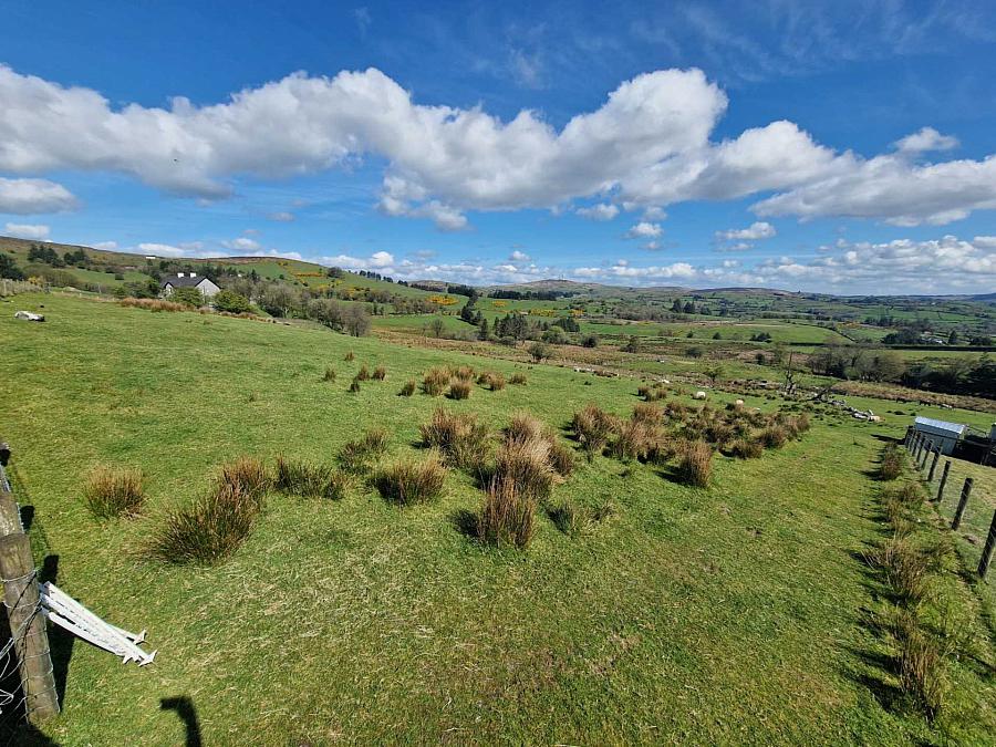 Circa 0.5 Acre Building Site With Opp Edenmore Lane