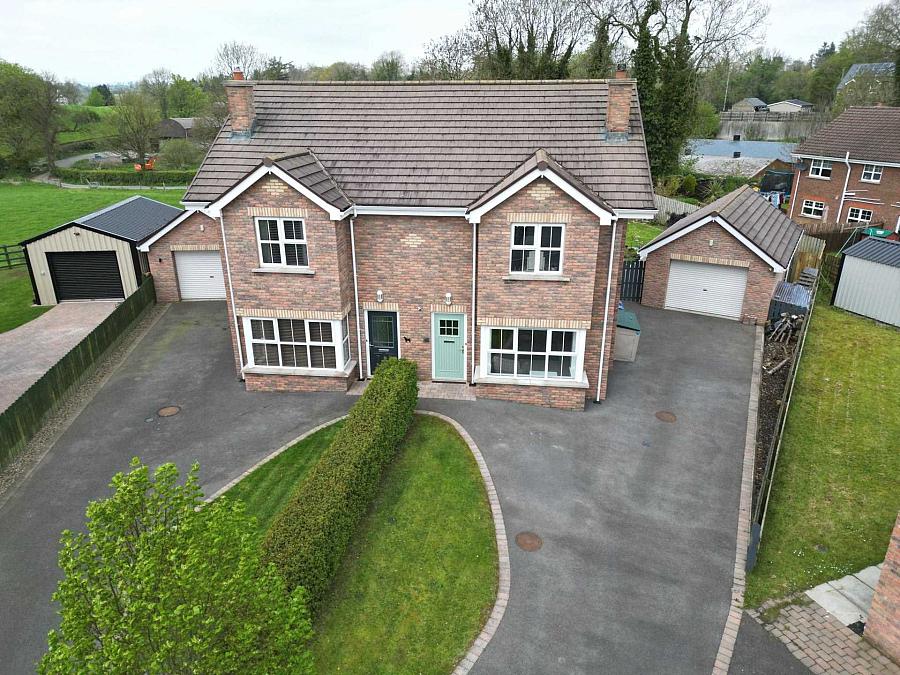 15 The Olde Fairways Avenue, Fivemiletown, BT75 0TE