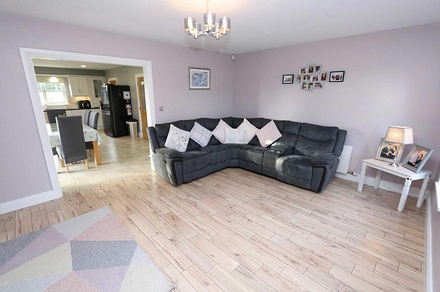 16 Drumnameel Road