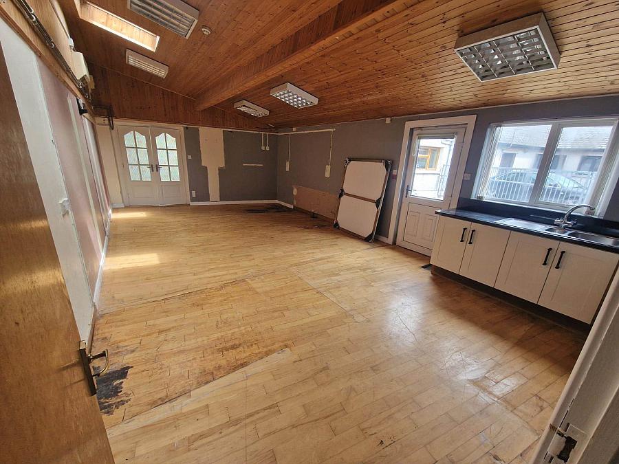 House & Commercial Unit 45/47 Main Street