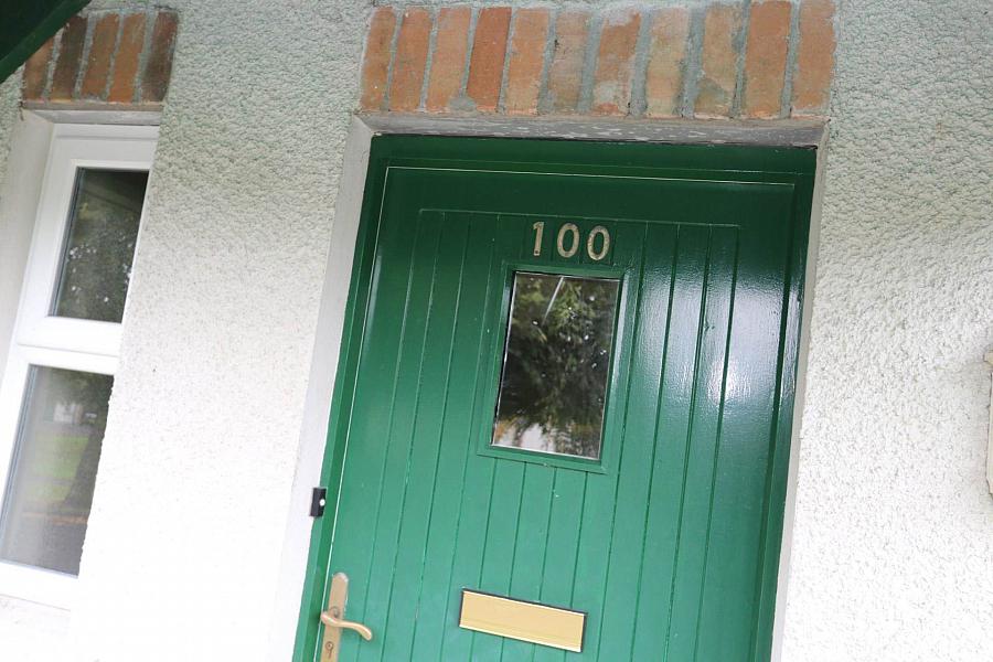 100 Silverhill Manor