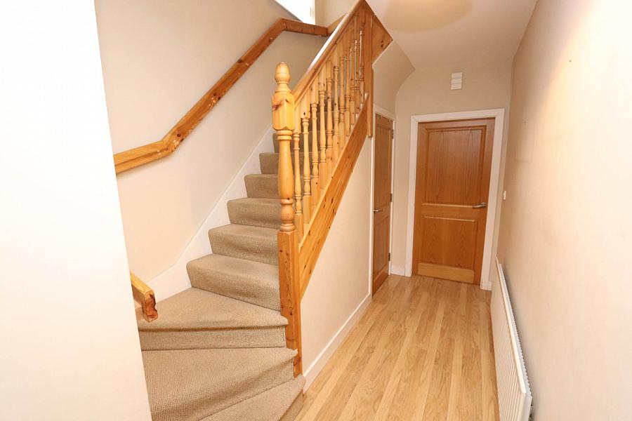 100 Silverhill Manor