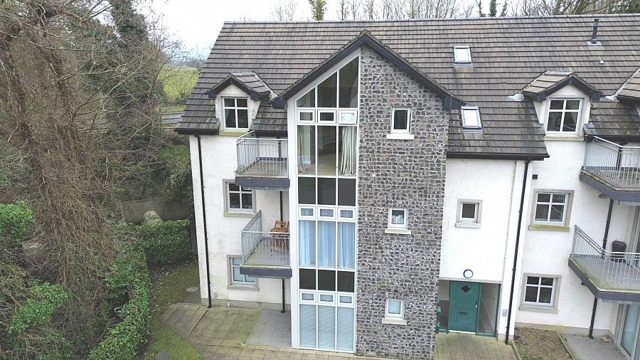 5 Laurel Grove