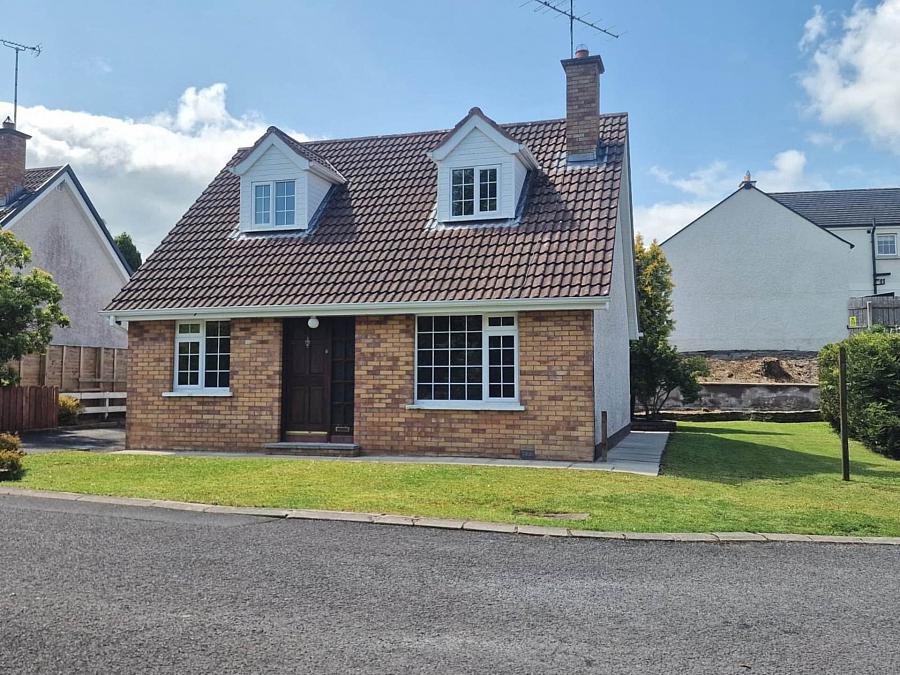 8 Drumkeen Court