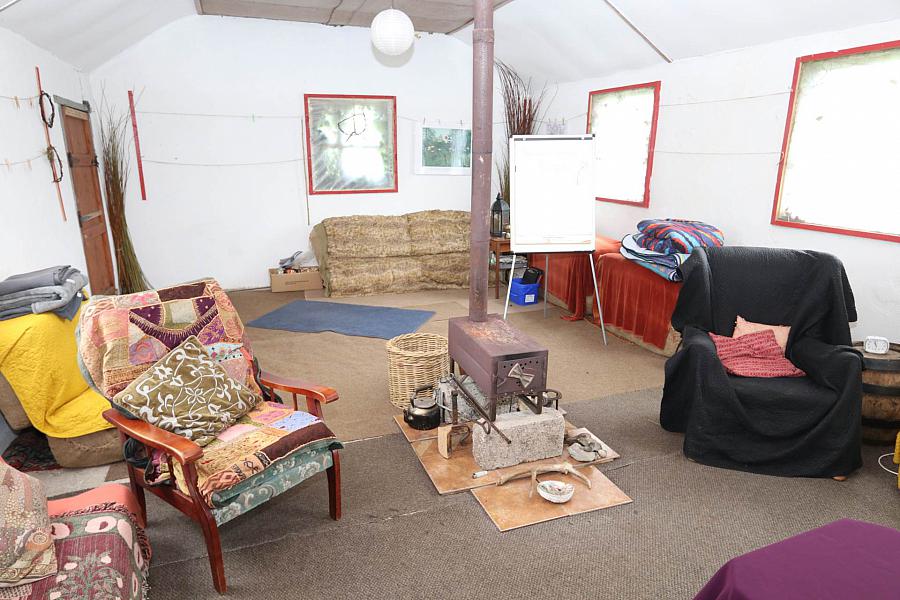 9.7 Acres Bungalow & Sheds Cooneen Road 9.7 Acres Bungalow & Sheds Cooneen Road