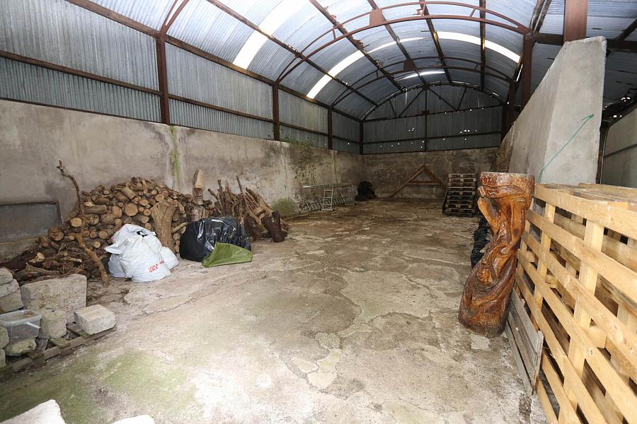 9.7 Acres Bungalow & Sheds Cooneen Road 9.7 Acres Bungalow & Sheds Cooneen Road