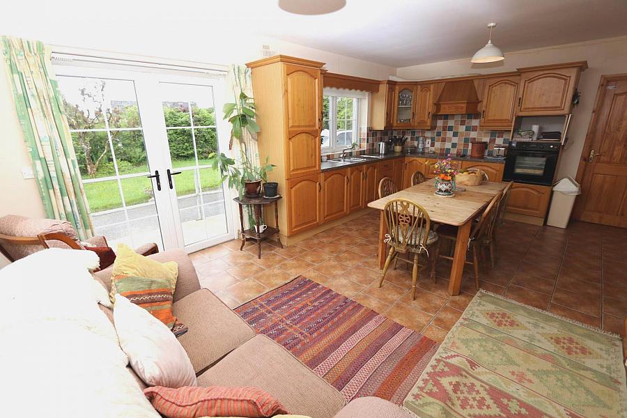 9.7 Acres Bungalow & Sheds Cooneen Road 9.7 Acres Bungalow & Sheds Cooneen Road
