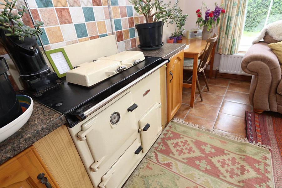 9.7 Acres Bungalow & Sheds Cooneen Road 9.7 Acres Bungalow & Sheds Cooneen Road