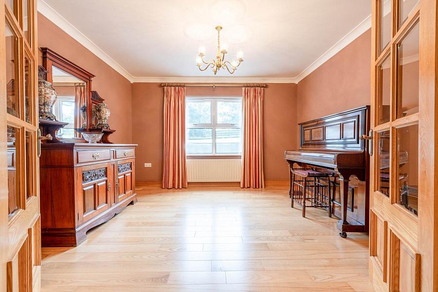 1 Colebrooke Park Road