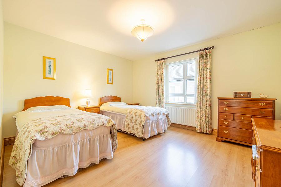 1 Colebrooke Park Road