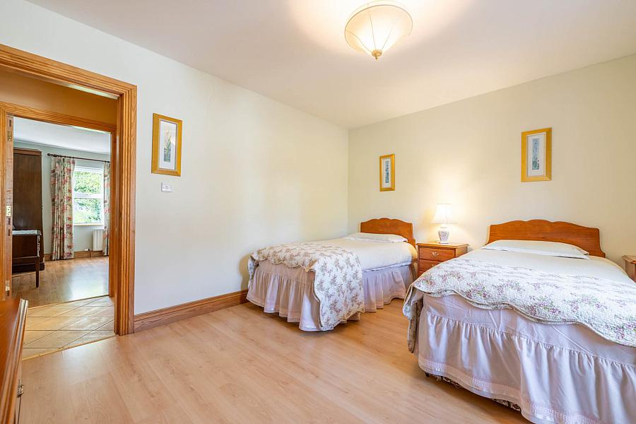 1 Colebrooke Park Road