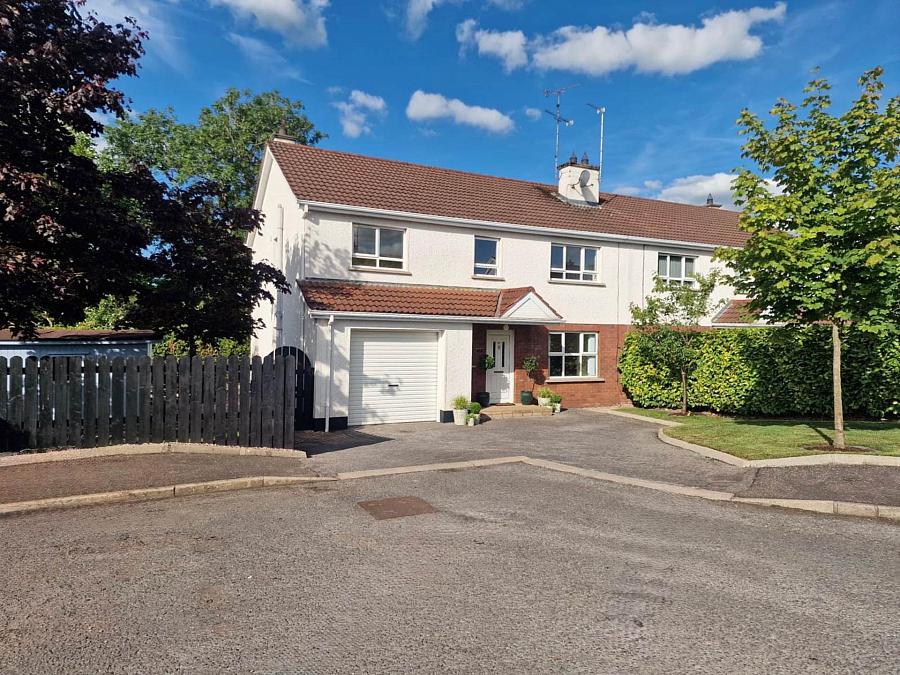 18 Edfield Park