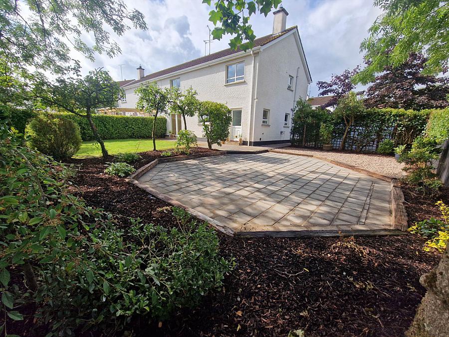 18 Edfield Park