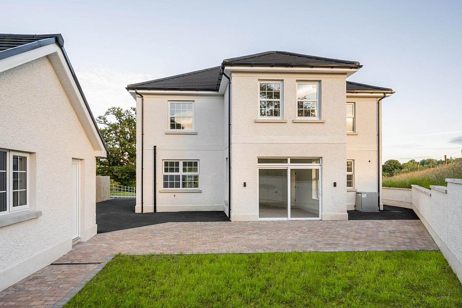 Baragh Oaks Baragh Road