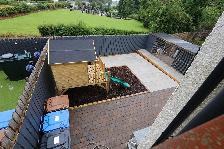 16 Lakebourne Lodge
