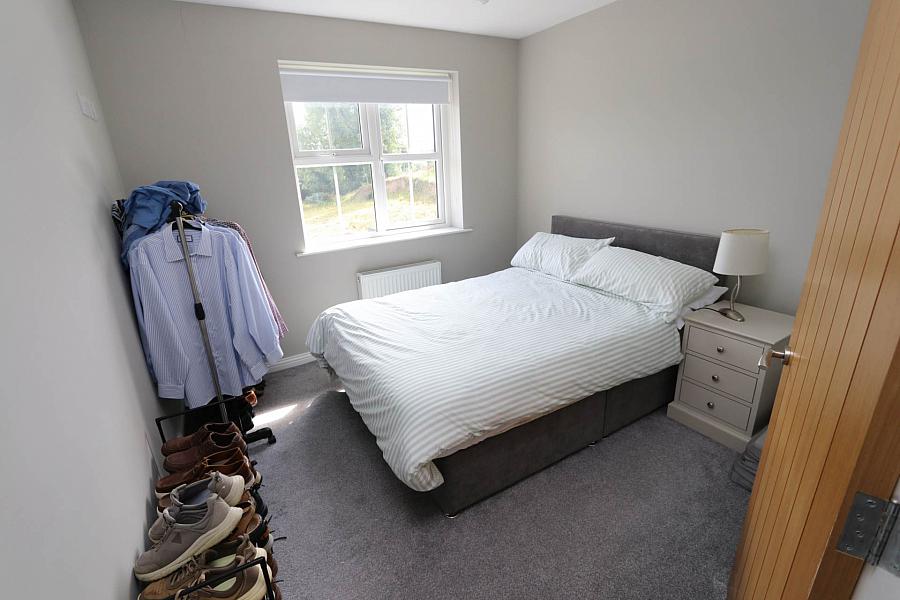 15 The Olde Fairways Crescent