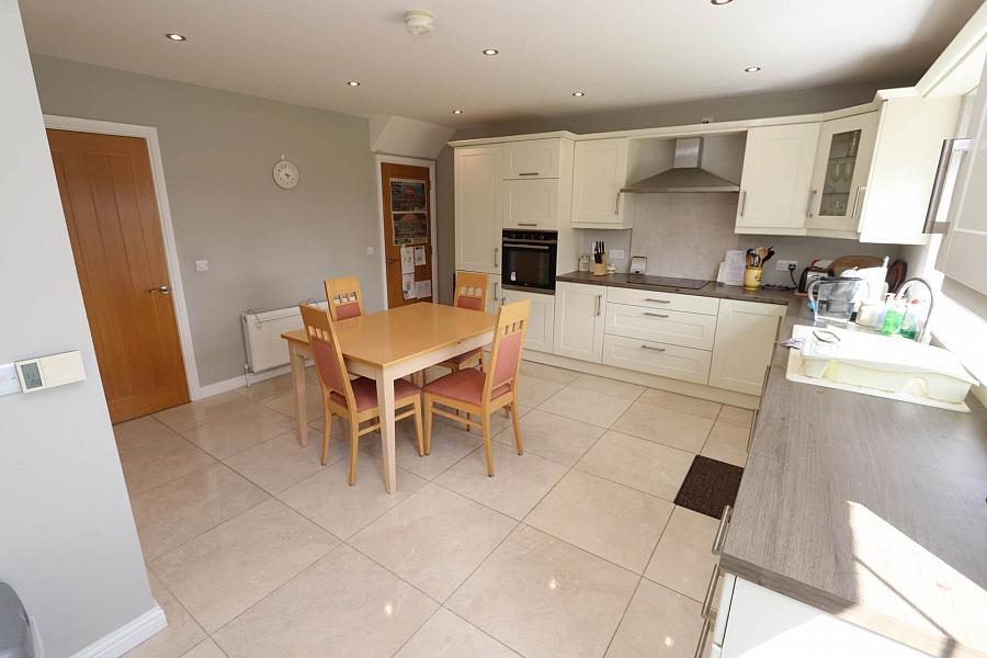 15 The Olde Fairways Crescent