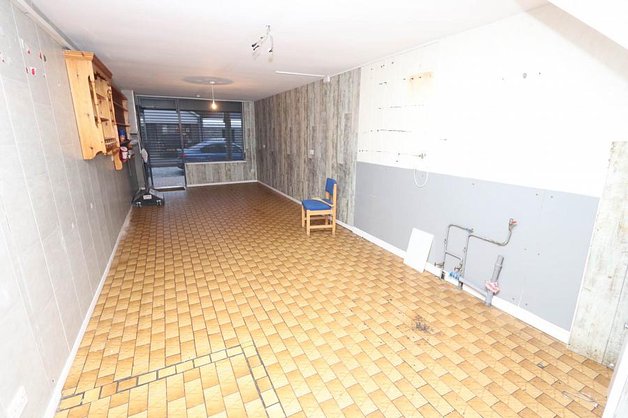 Commercial Unit To Let Main Street
