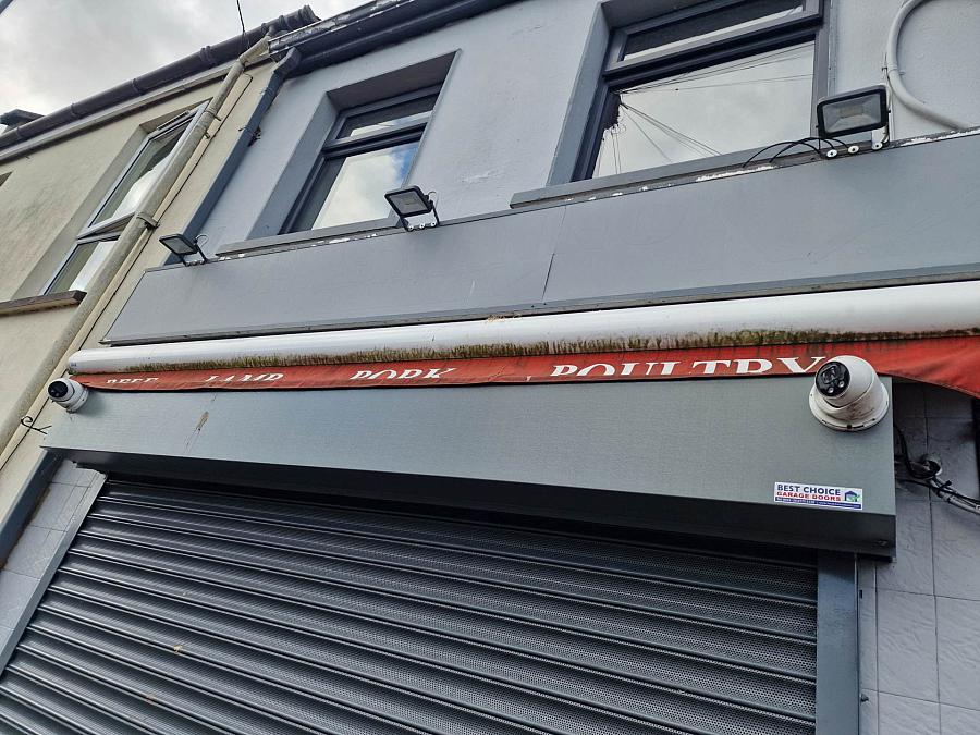 Commercial Unit To Let Main Street