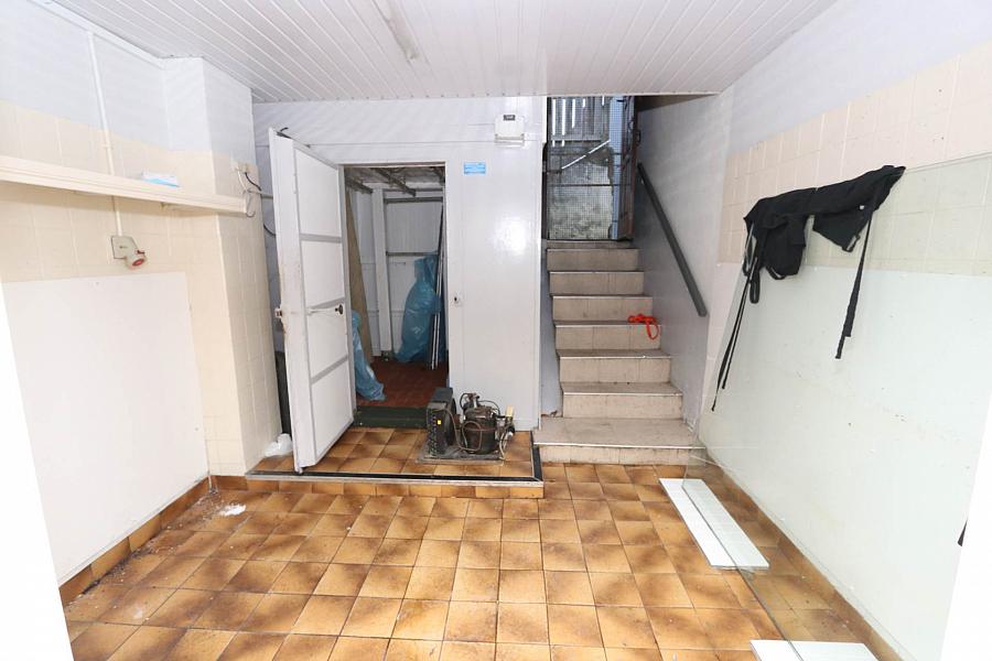 Commercial Unit To Let Main Street
