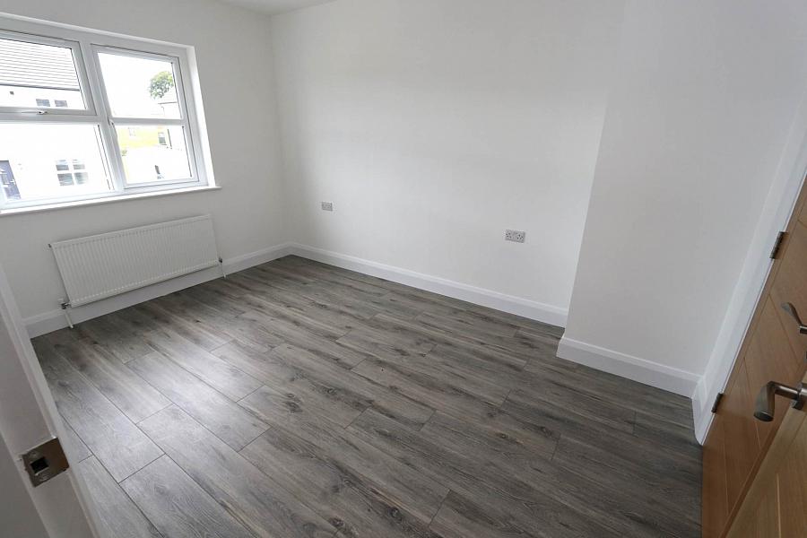 11 Castletown Brae