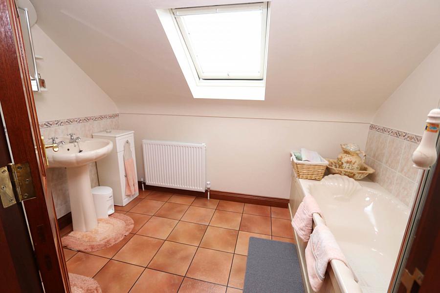 Hawthorn View Gargadis Road