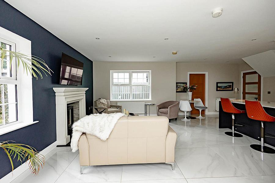 2 Silver Hill Demense