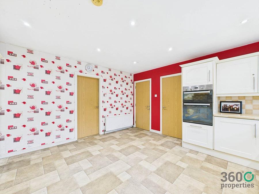 15&15a Doctors Road