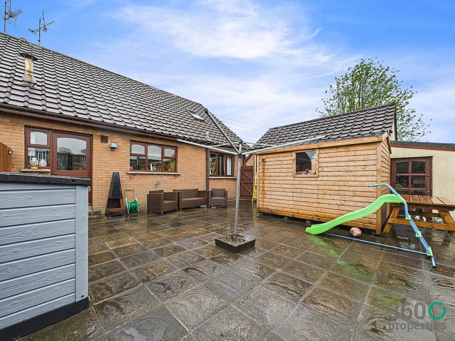 14 Farm Lodge