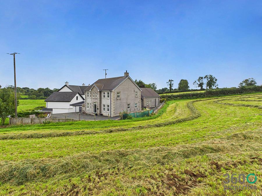 15 Mount Davys Road 15 Mount Davys Road
