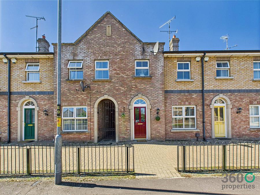 53 Rosses Meadow