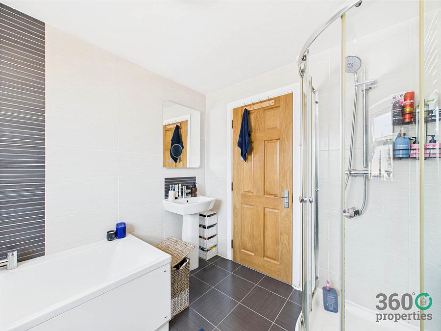 128 Cullybackey Road