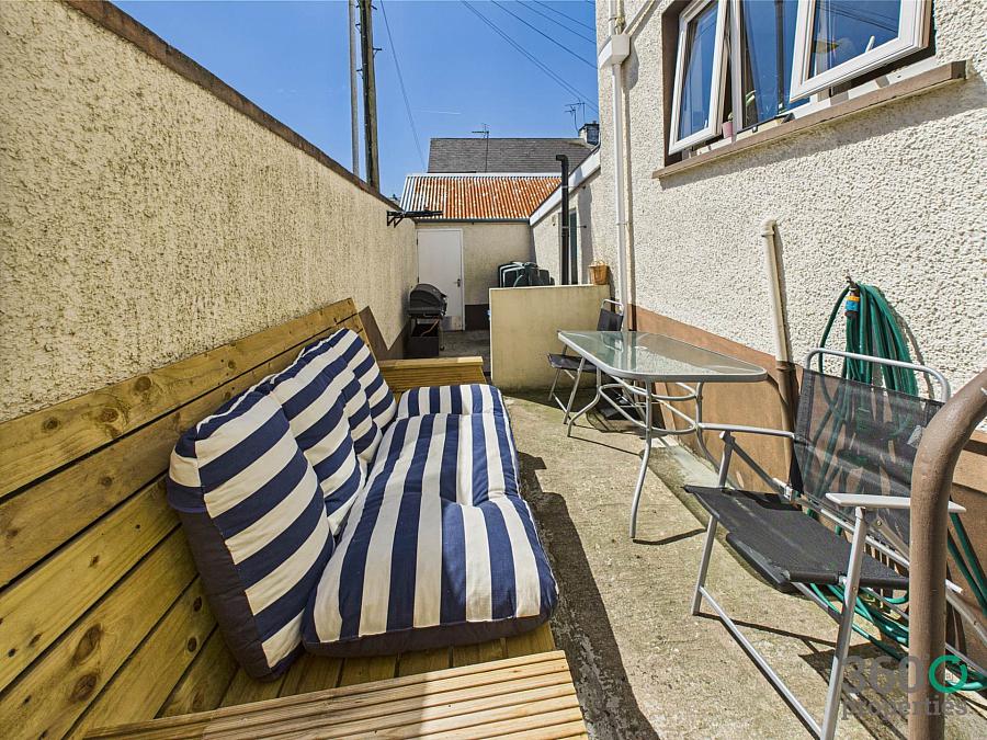 128 Cullybackey Road