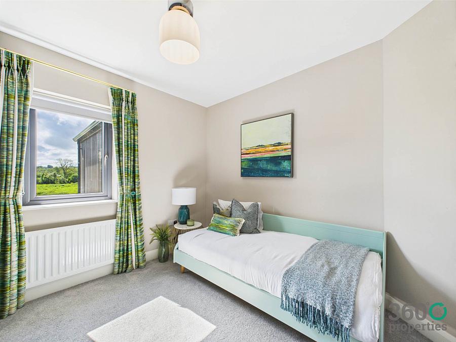 7 Dunadry Gate 7 Dunadry Gate