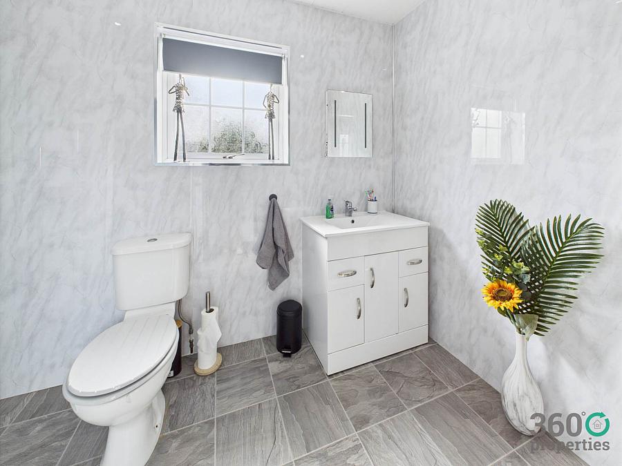26 Dunfane Park