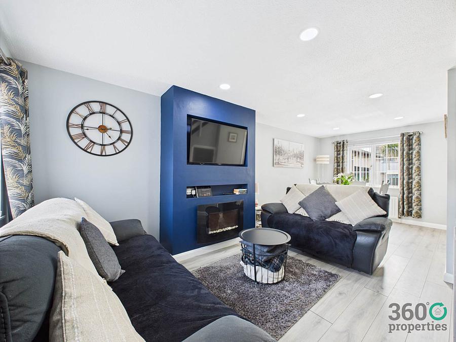 26 Dunfane Park