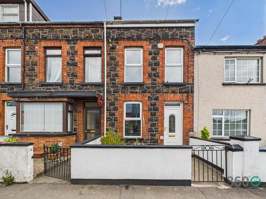 156 Queen Street, ballymena, BT42 2BQ