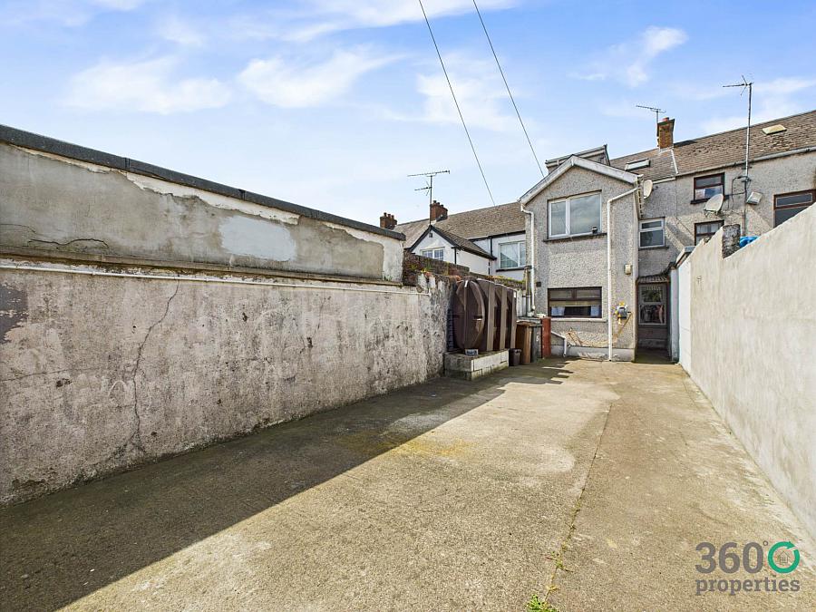 156 Queen Street