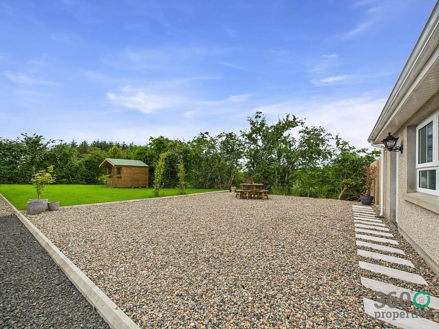 75 Ballybollen Road