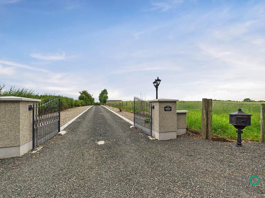 75 Ballybollen Road