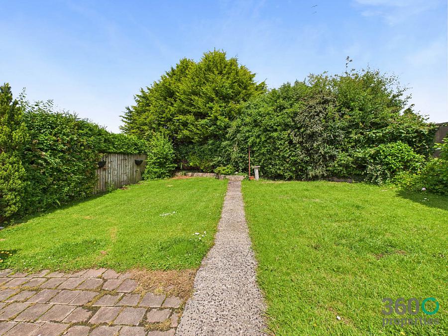 23 Carolhill Park