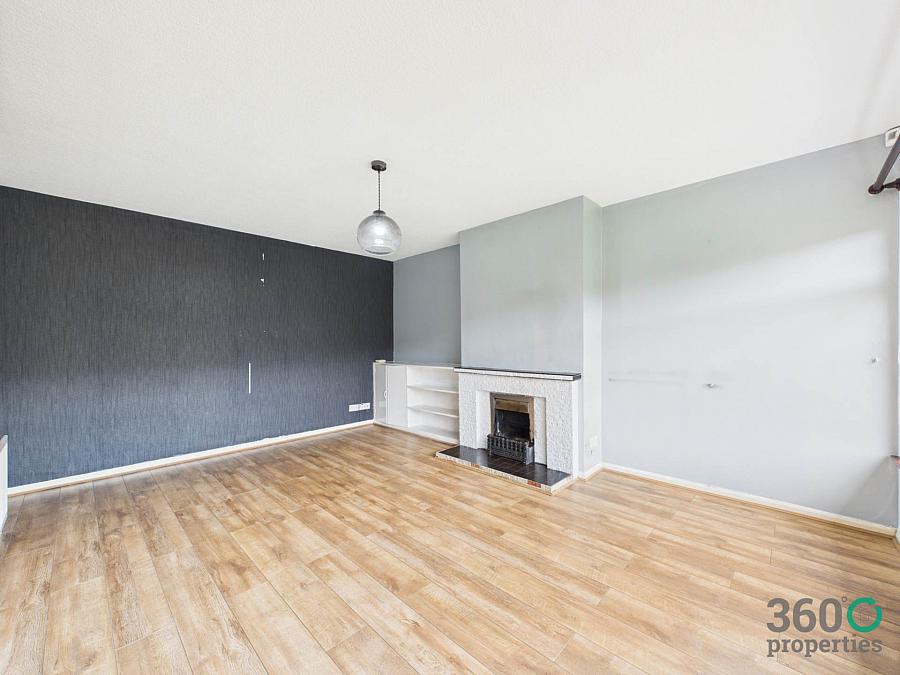 23 Carolhill Park