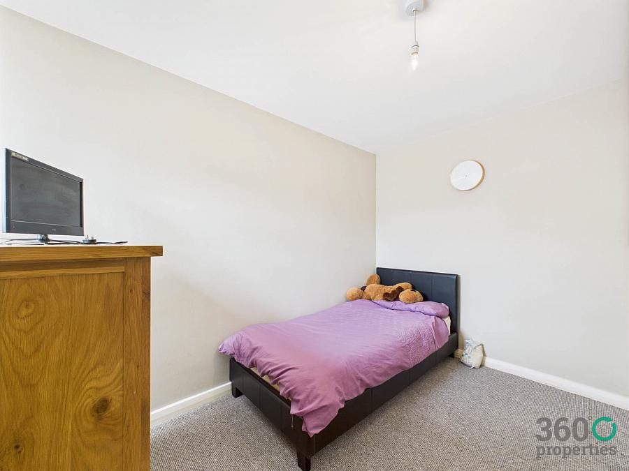 54c Barra Drive