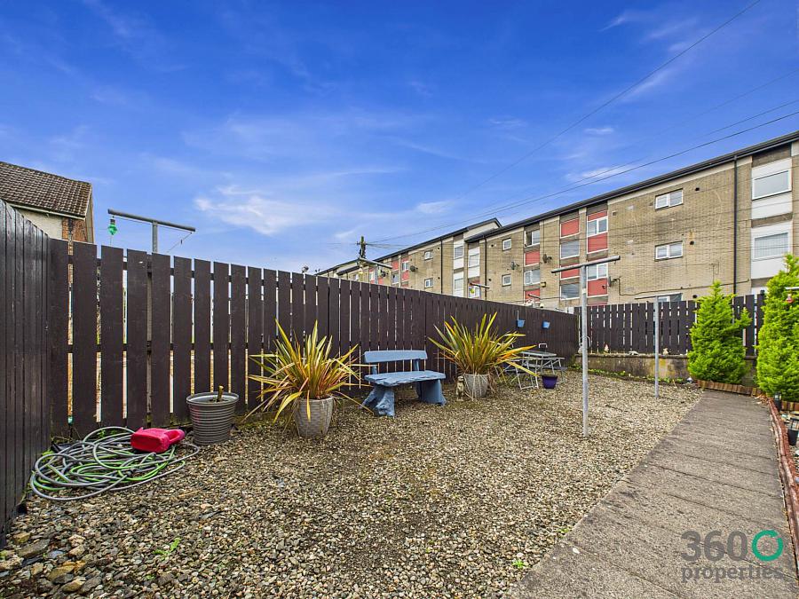 54c Barra Drive
