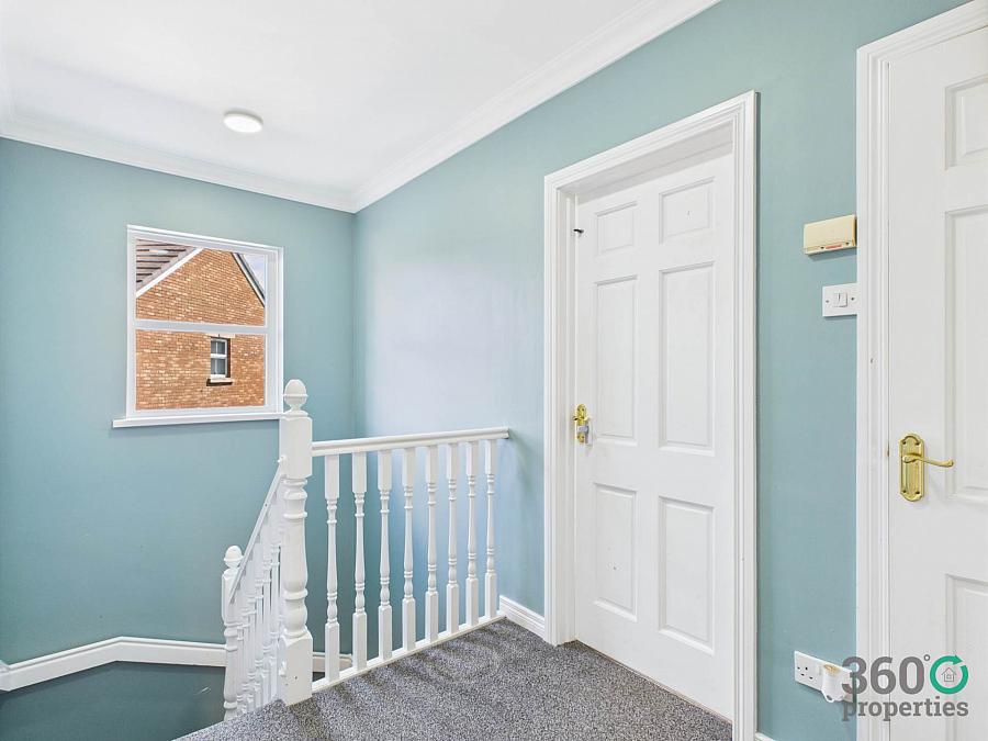 123 Rosses Lane