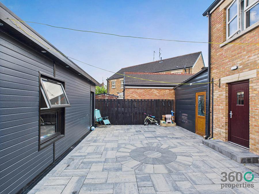 123 Rosses Lane